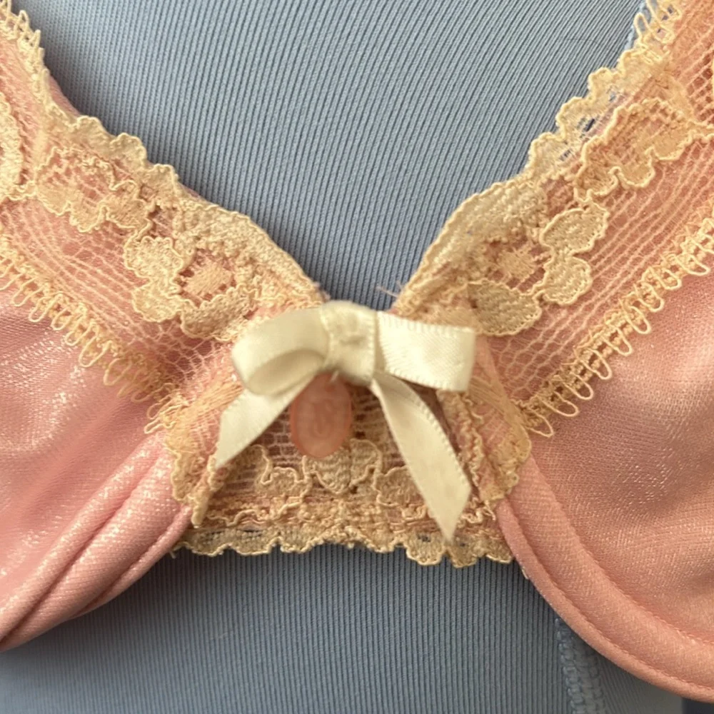 Bra - Picture 4 of 4